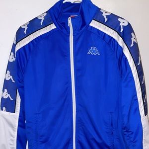 Kappa Size: Medium